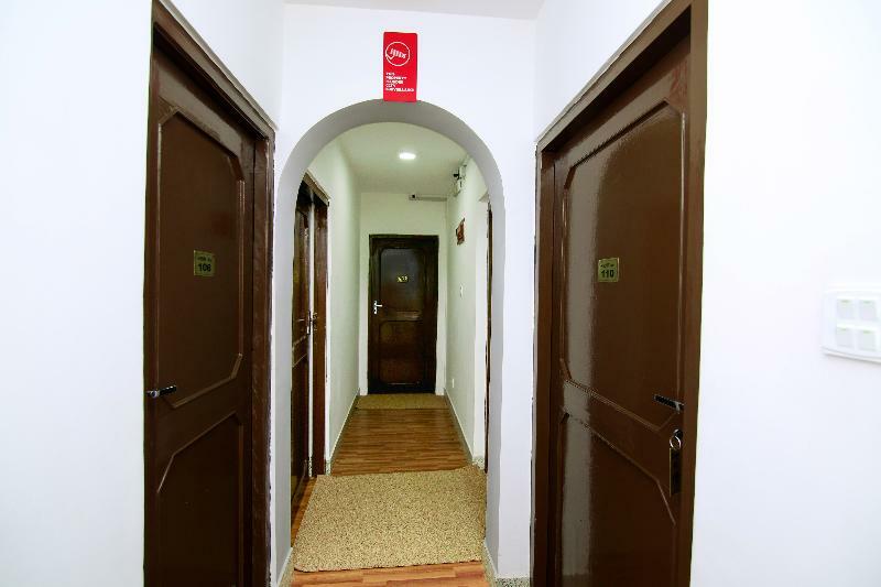 Oyo 11474 Gangaur Regency Boutique Hotel Kathmandu Exterior foto